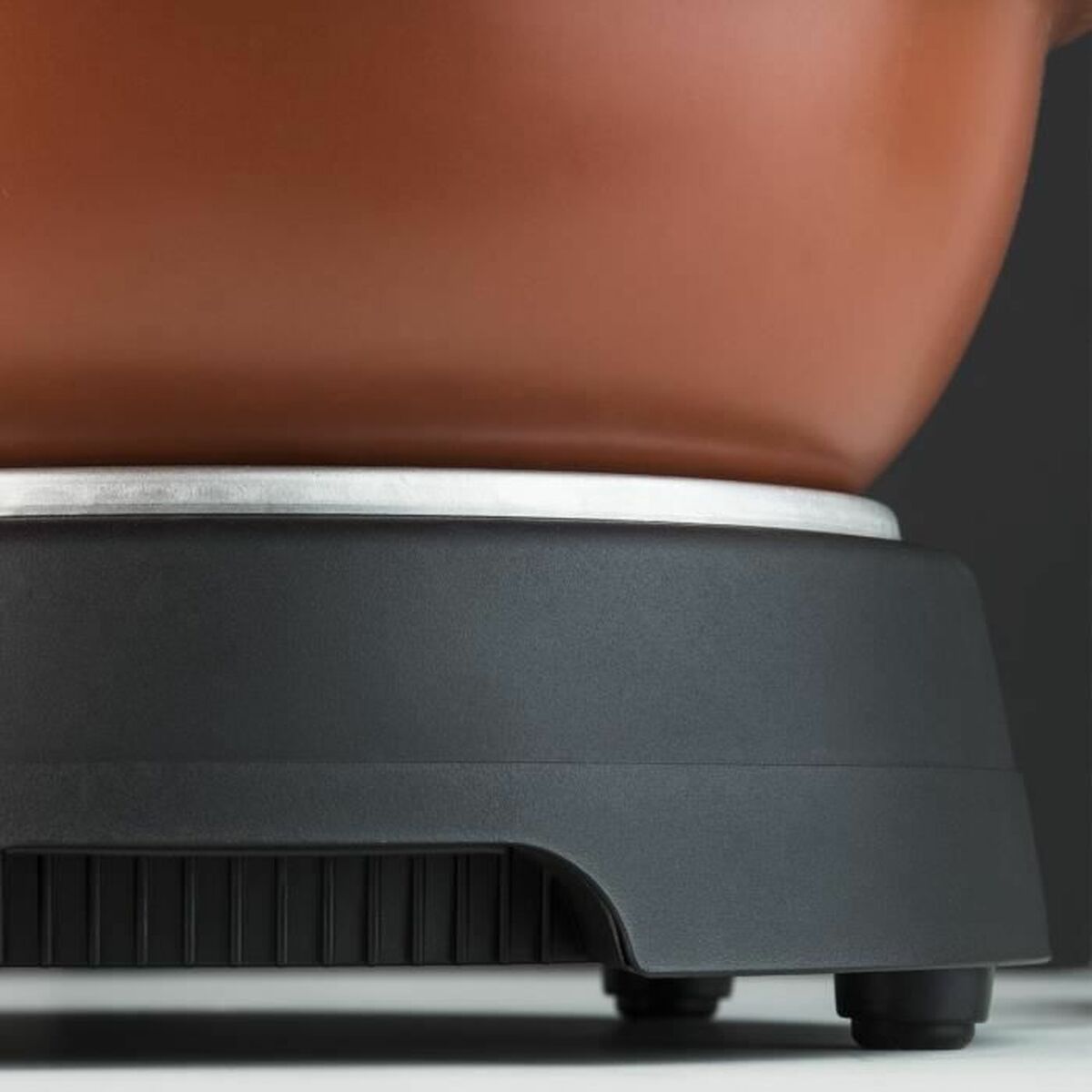 V8H506CE4D0B3BDA4E3875C3663B5063B36R7023524P6