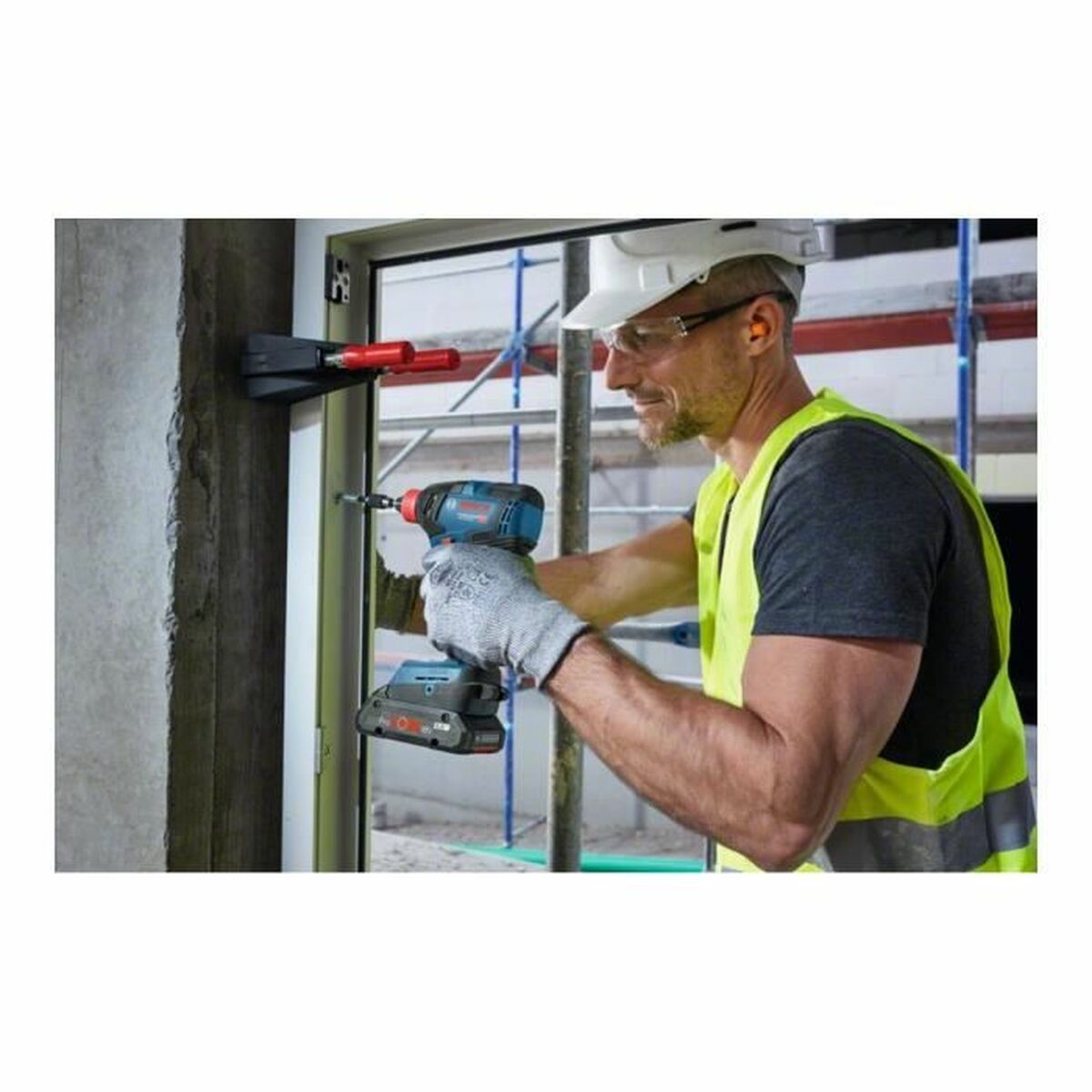 V7HE31A5143DBD00433771EEA1900480DDAR3361456P4