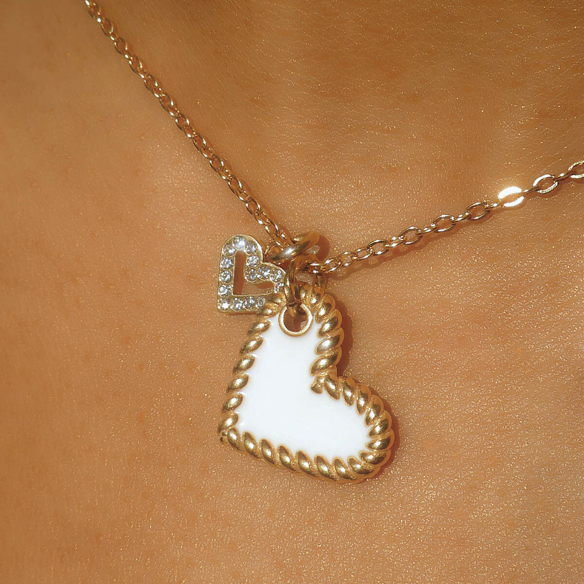 V5H06C8630B9369CF4E77EA822CCC47B901R4386914P3