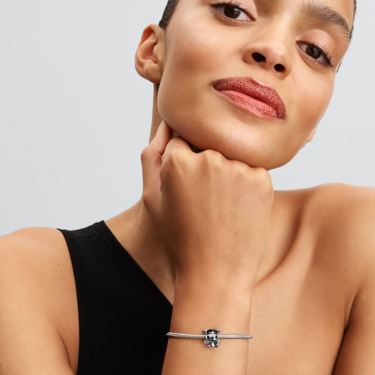 V3HE8A691ED8A677AC0BA17783AF33D4814R7515142P4