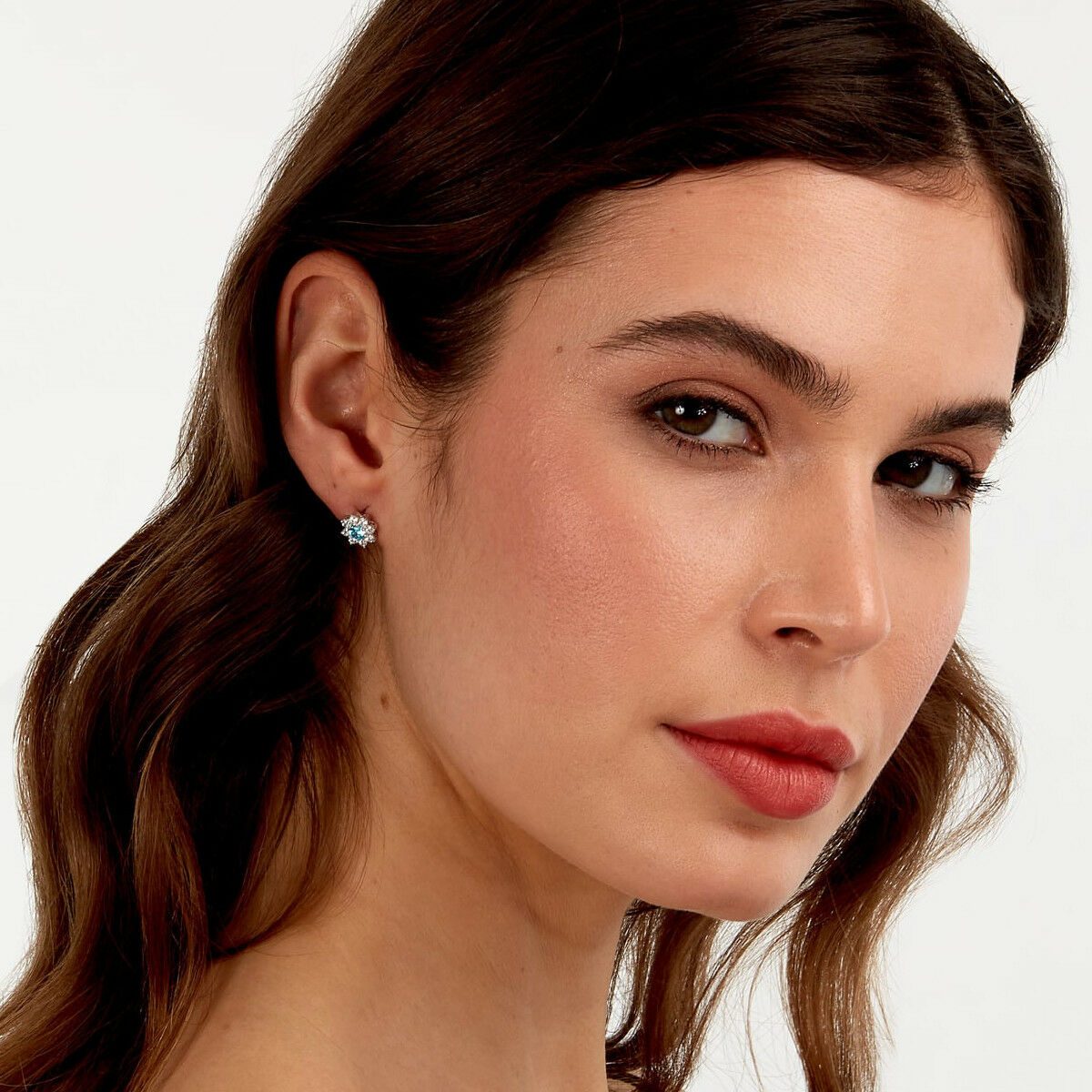 V6H2D08F40D8E50D5590A97D7C960AC0587R5270290P5