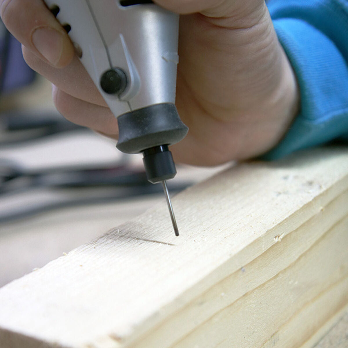 V9H77B143E40343EAFF961E68BF2E1572D4R5319742P8