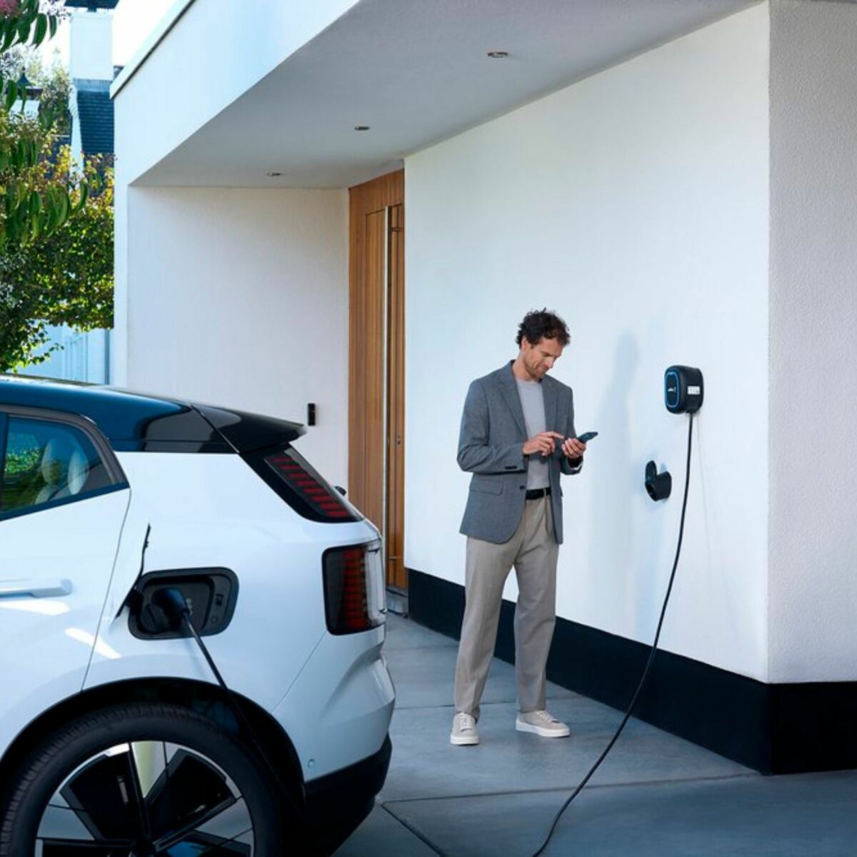 V3H55BE59AA9500F6AB01949F204529E2CAR5716531P10