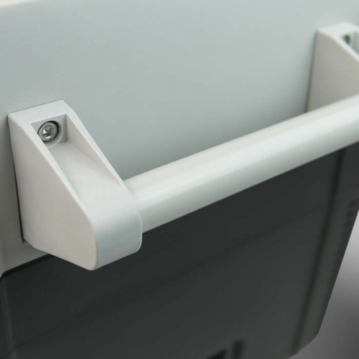 V4H3AC7CBA2CCB2861E6272BA76004F0418R6067167P6