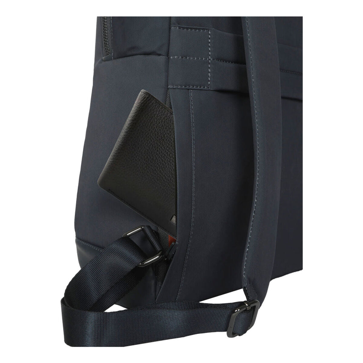 V5H7D95FBED33CD7E27A246A69554EFBEC2R6605570P7