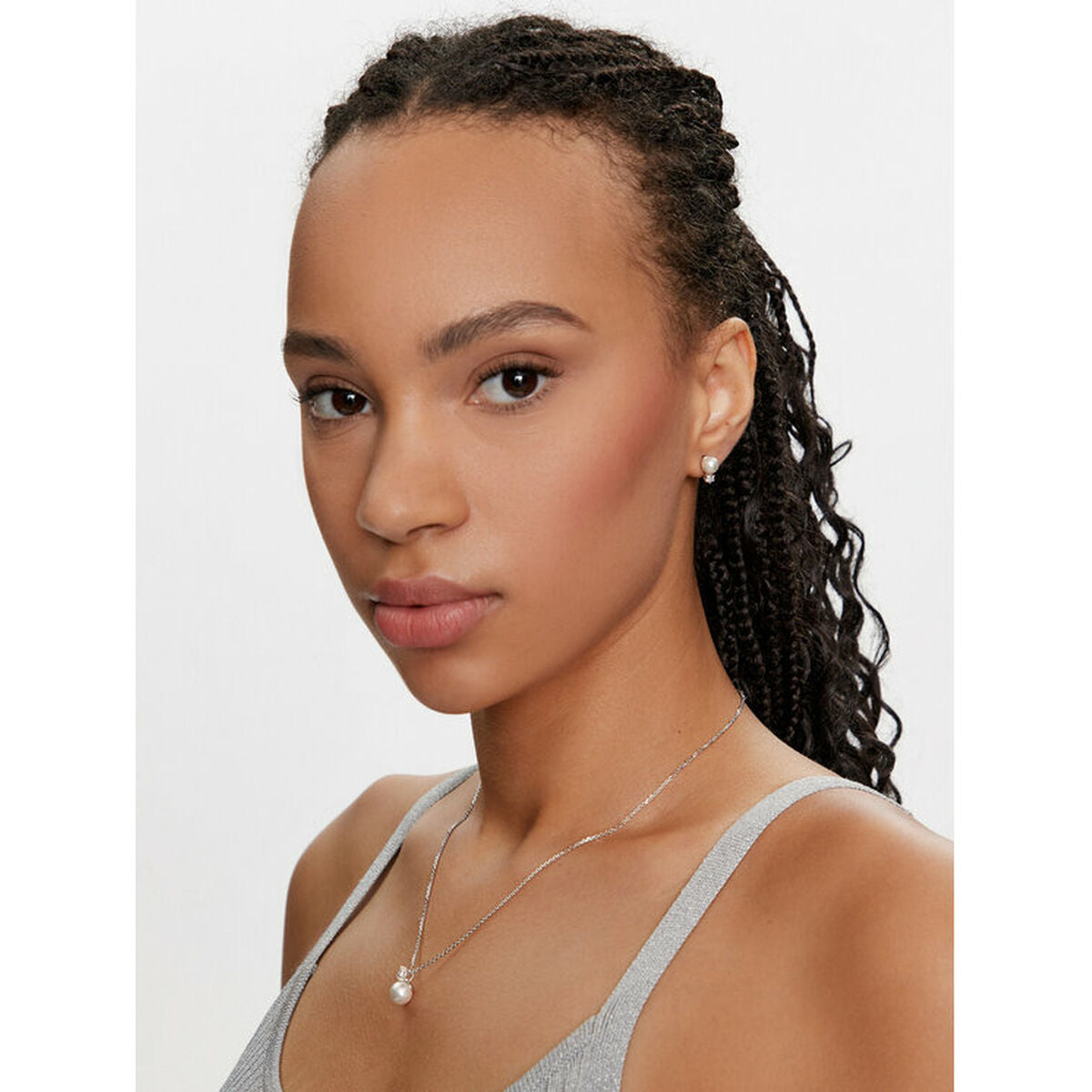 V5HE94C2671C9F439B265BBBEC504AF1A31R6654233P2