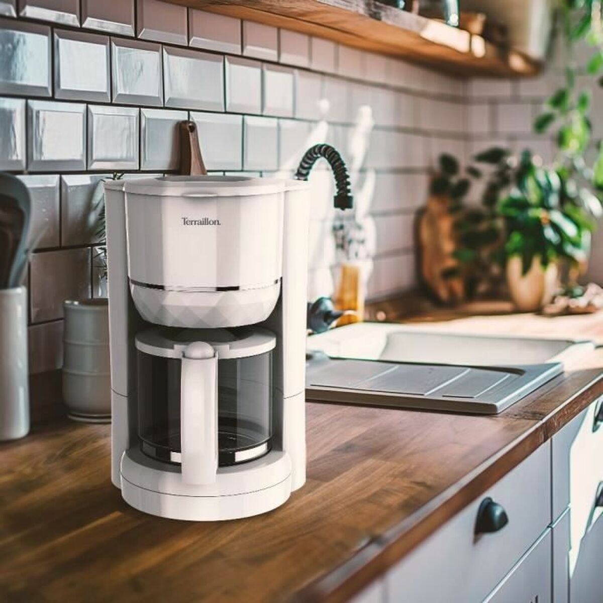 V4HF544CE447C21948F1B8379F83580E1D1R5514527P2