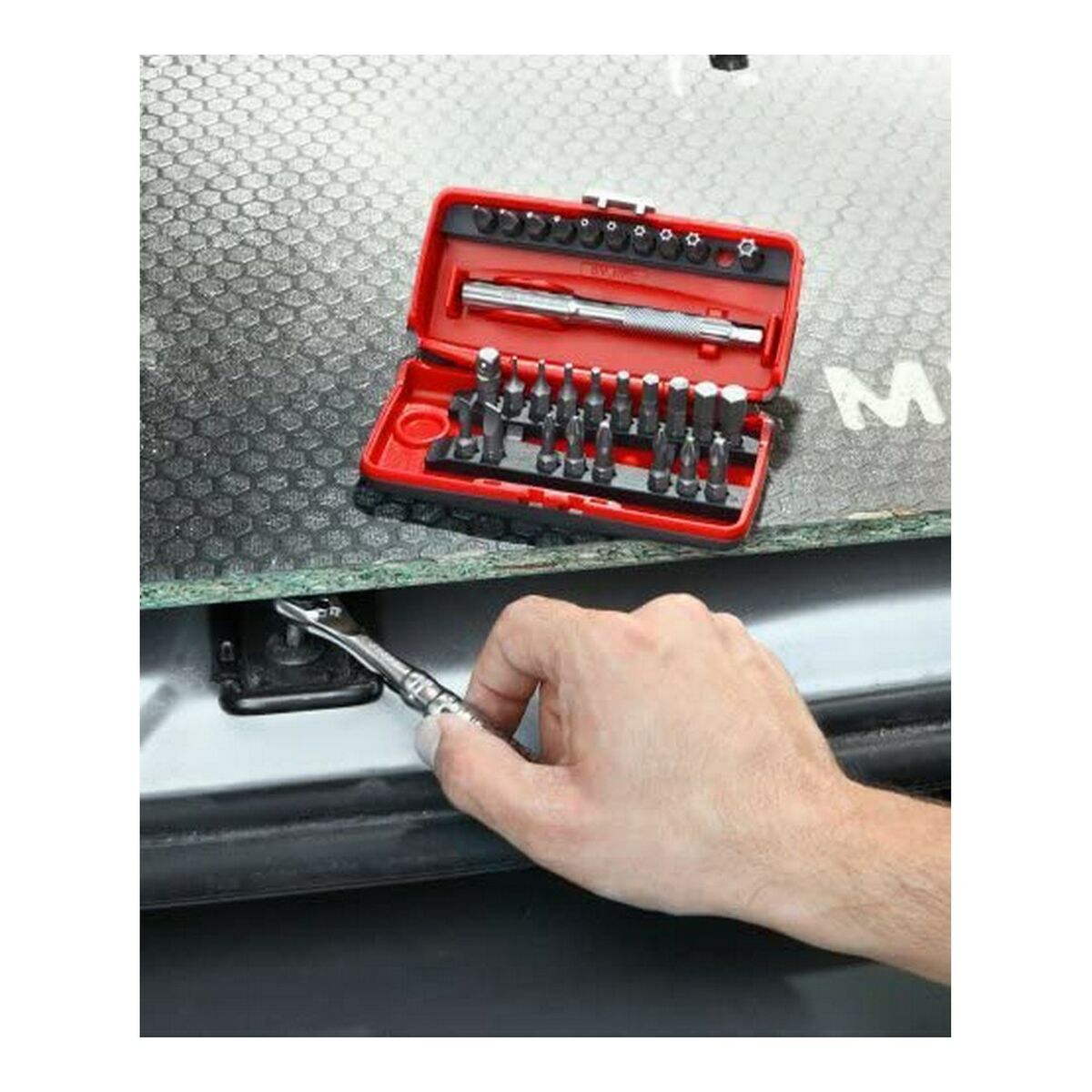 V13H84E2E090F1F3707E06C65017F83828FCR3434489P3