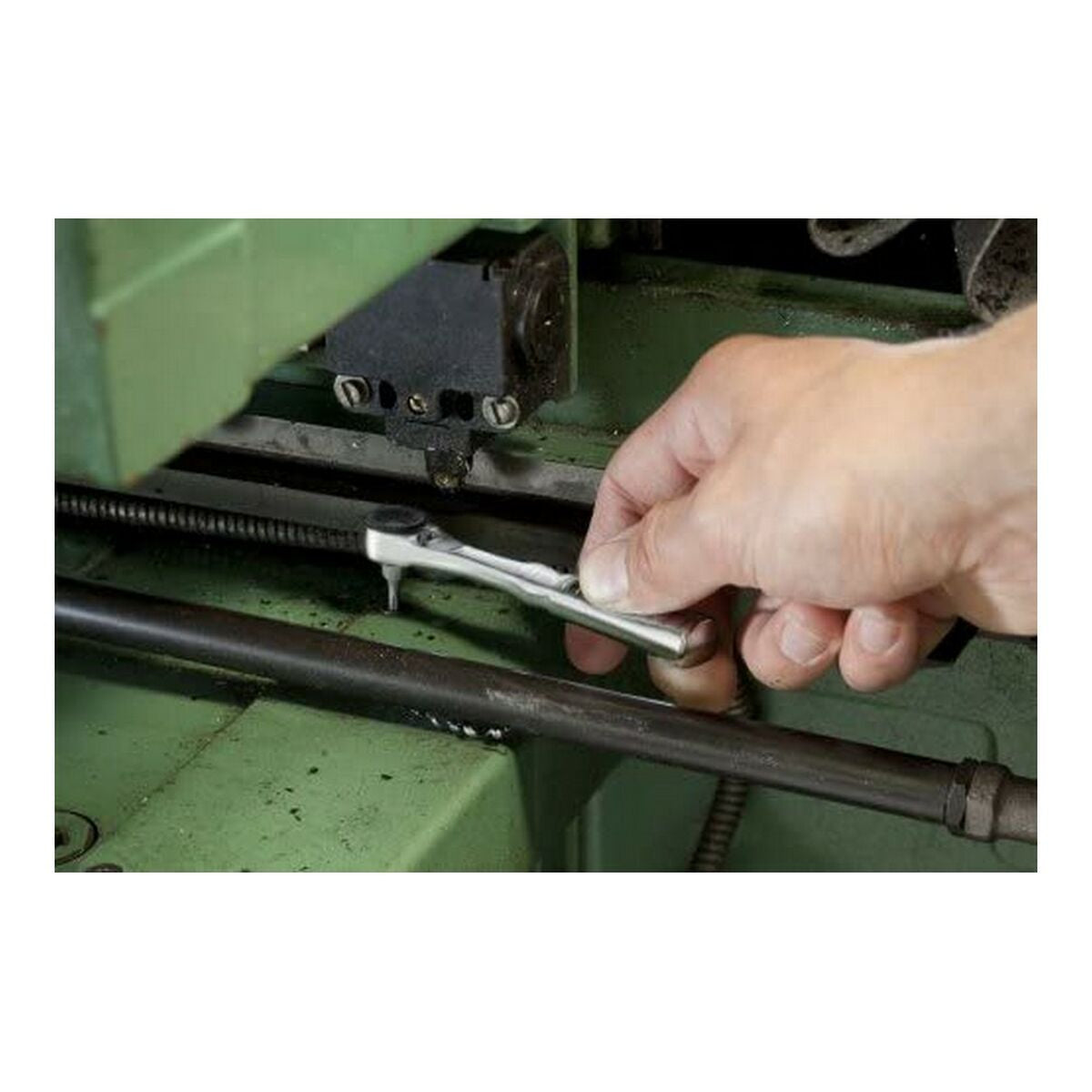 V13H86D4820A40F674D40E2CA8CE61BF450AR3434492P4