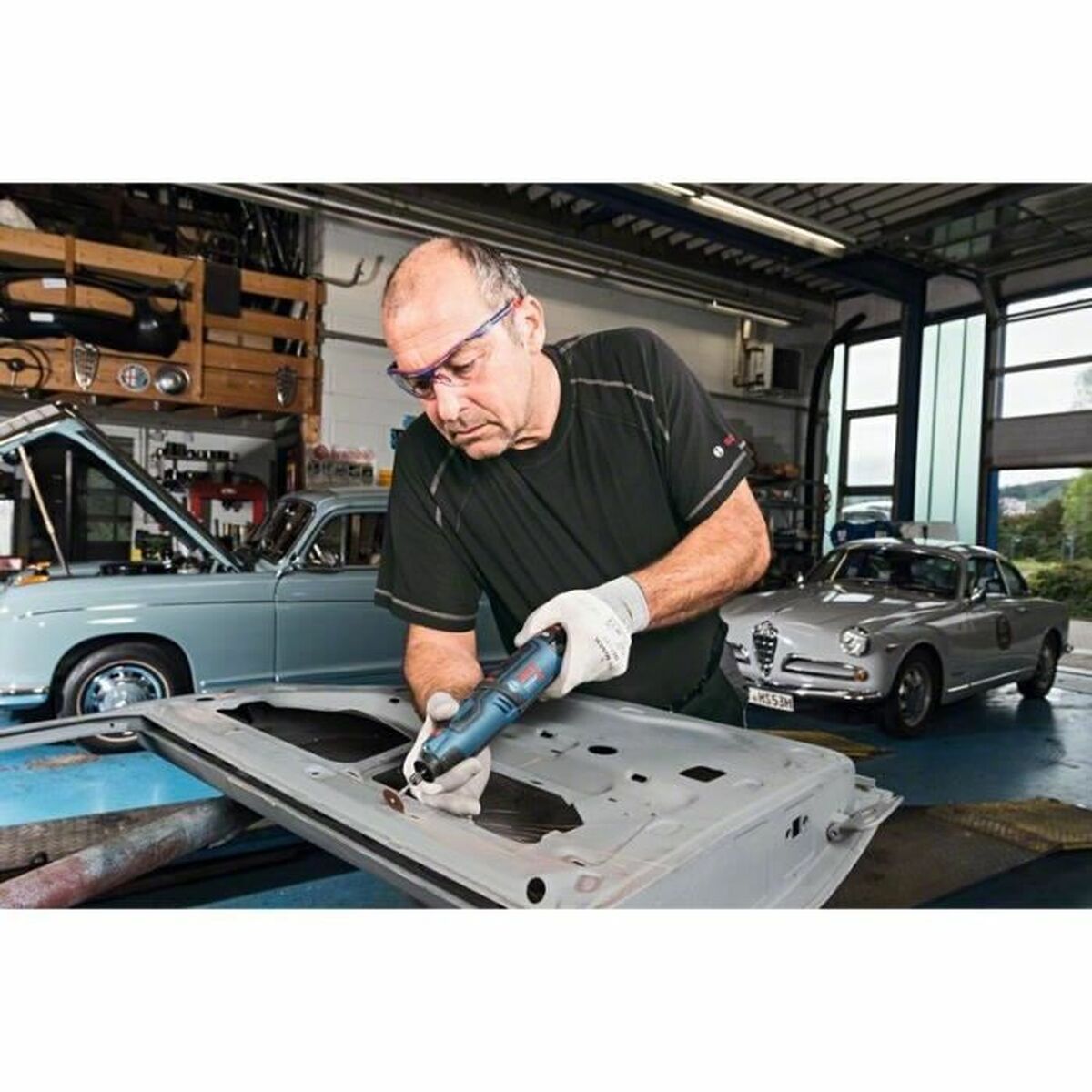 V8HC8B157F297BE88E8057F7EB3D13764E4R3753278P4