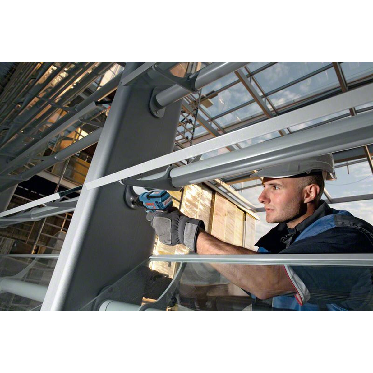 V7HC1AF366A8D7F8B649F8C83F939DF81D8R3269595P5