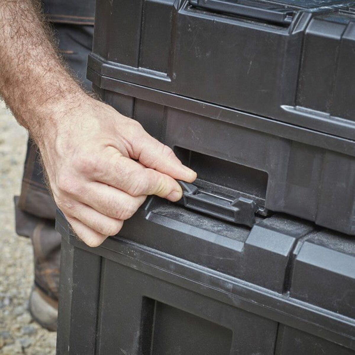 V7HDEF4DDDF77EAB77528DD2581326840B8R7255219P4