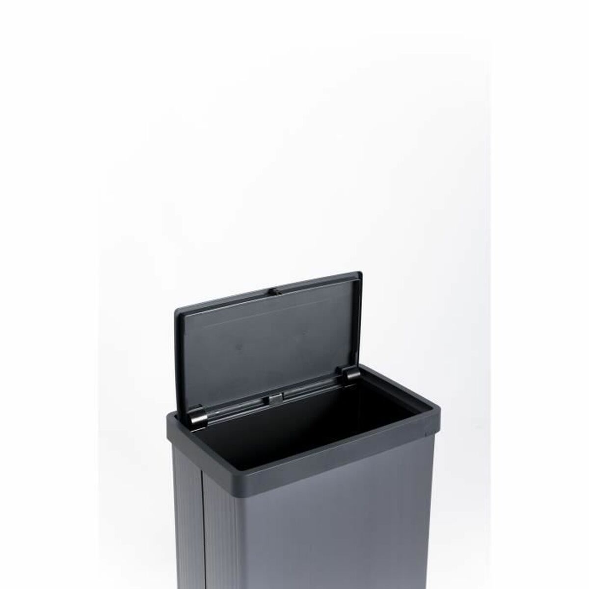 V6HBE064F29D4358B1815B5D11708CEBE0CR7022933P5