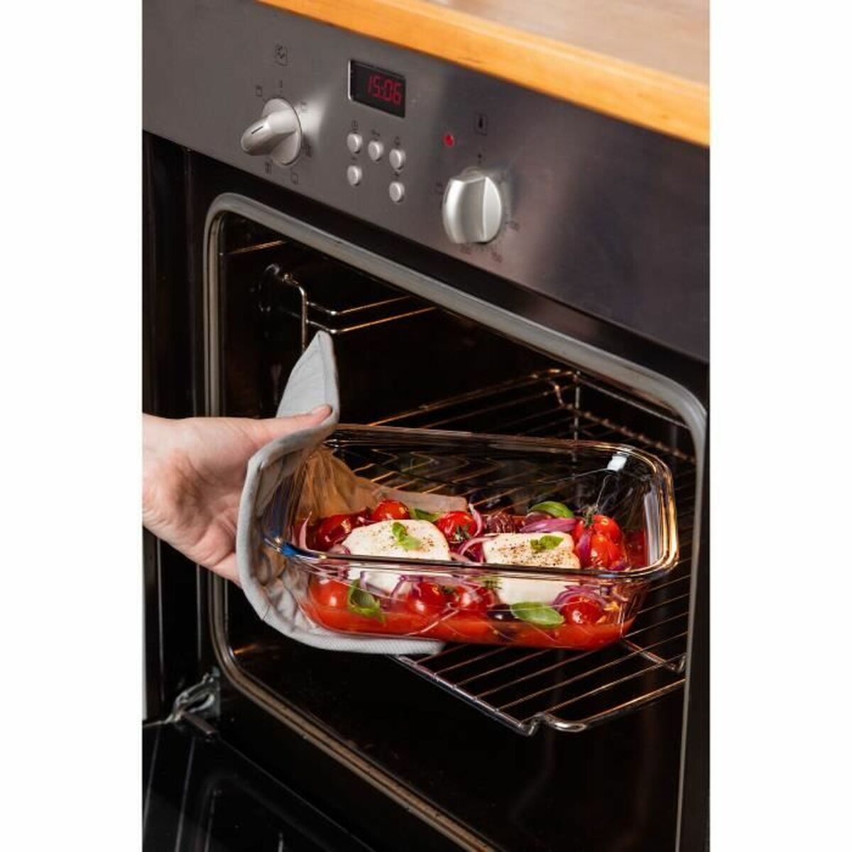 V4H4D10BFCCD0D13AD79980FC759B4D76E5R7310806P7