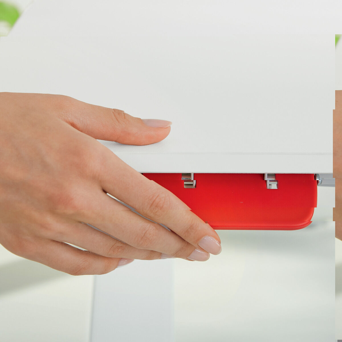 V7HD665E4FDAFFEEF1780015C45F69792C0R5467067P5