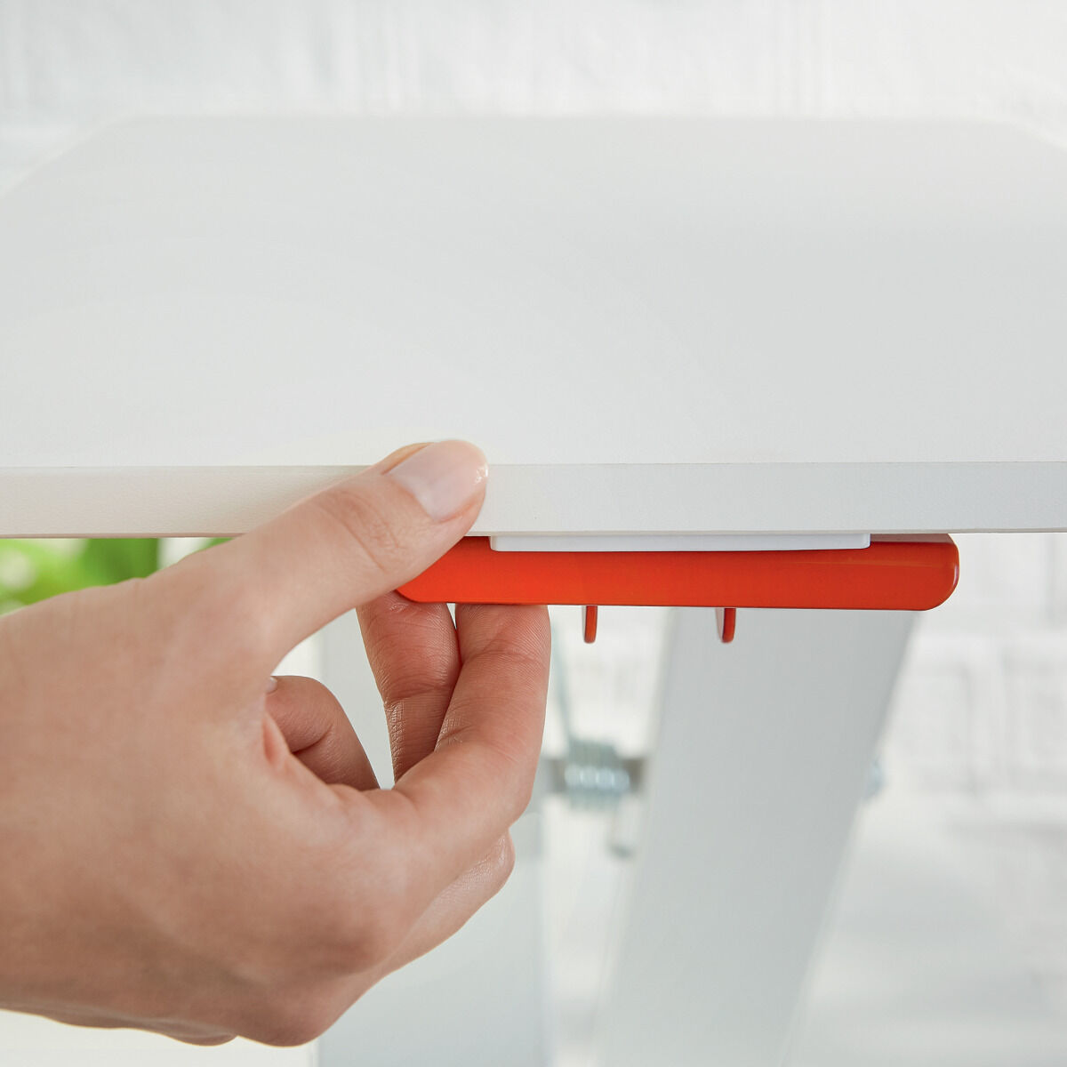 V6H832B16678B69627180C331B2B3529960R5467112P5