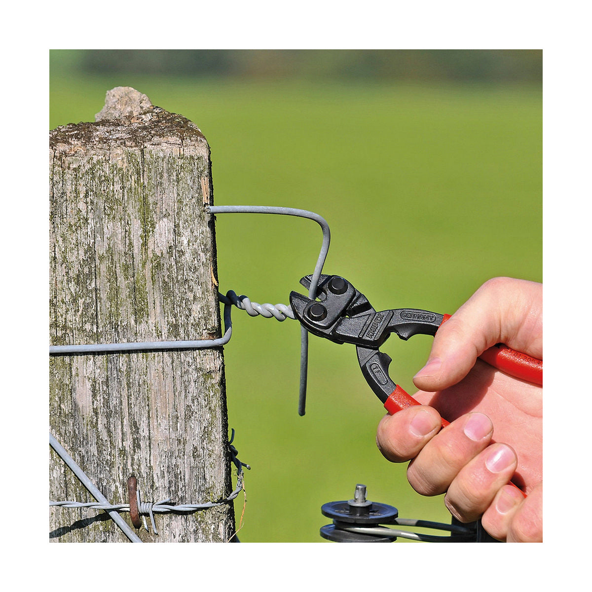 V9H1237F58063B9742E33E658679C048999R5510004P6