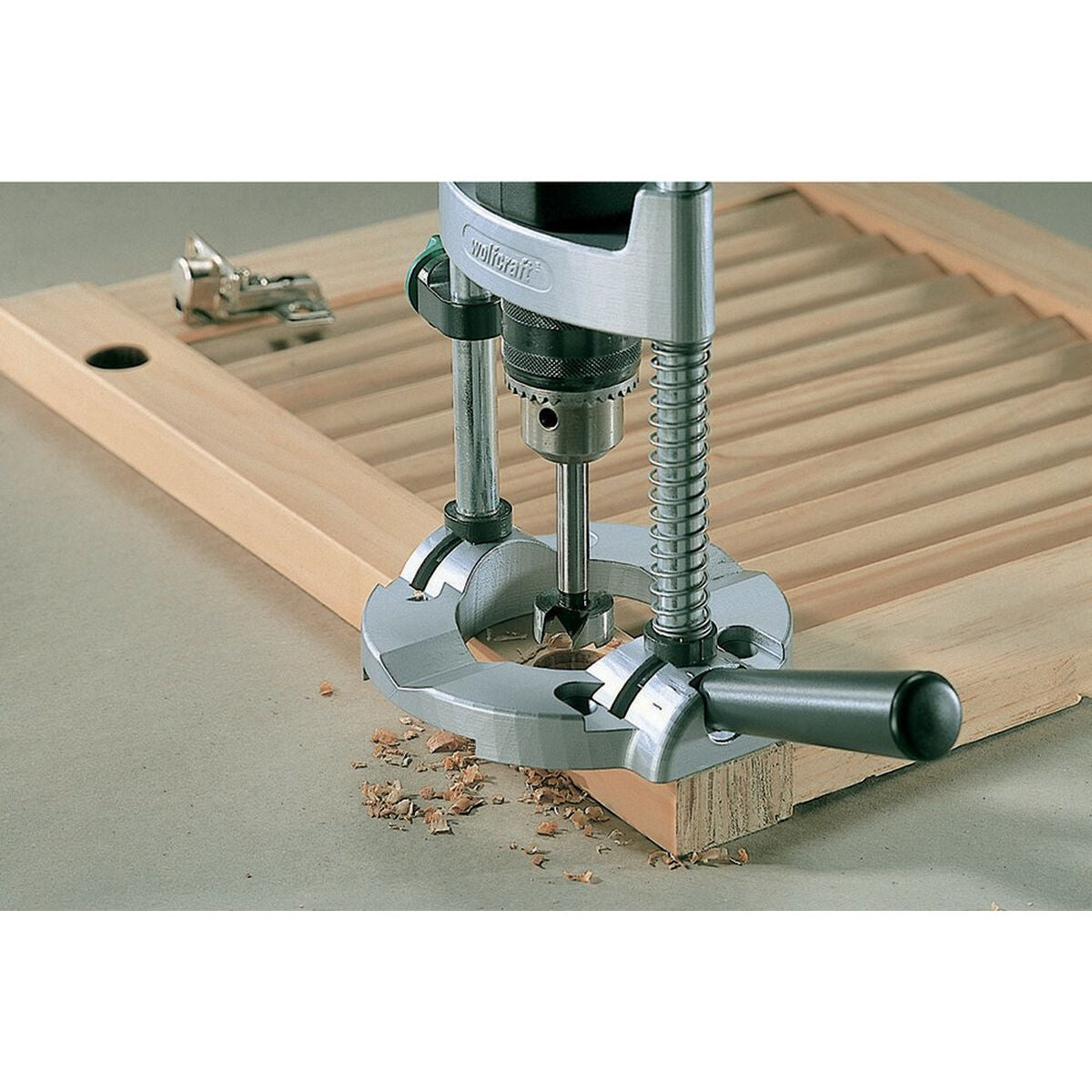 V7H9607C538E1212201299824E3DE34C571R3636998P3