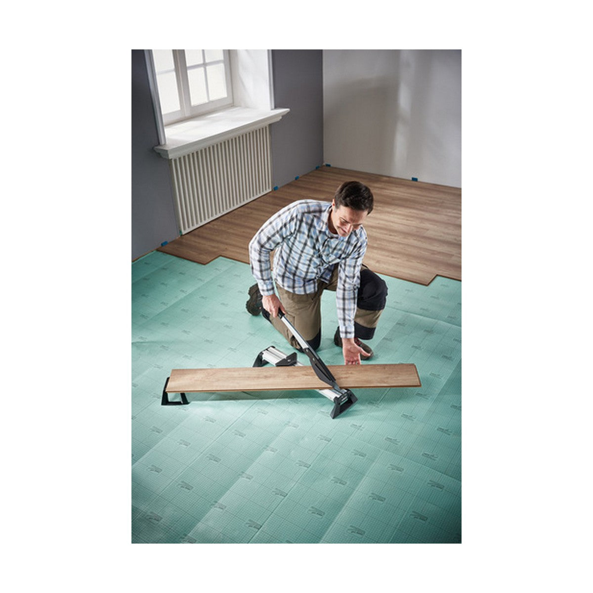 V10HE4E73E27EBB02536E44804512CB3F139R5448744P4