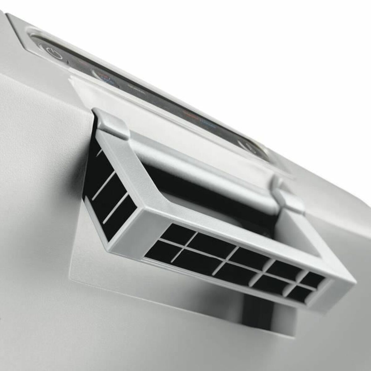 V11HF99027BEF7AF9C7935C3D321547D16A8R6401995P5