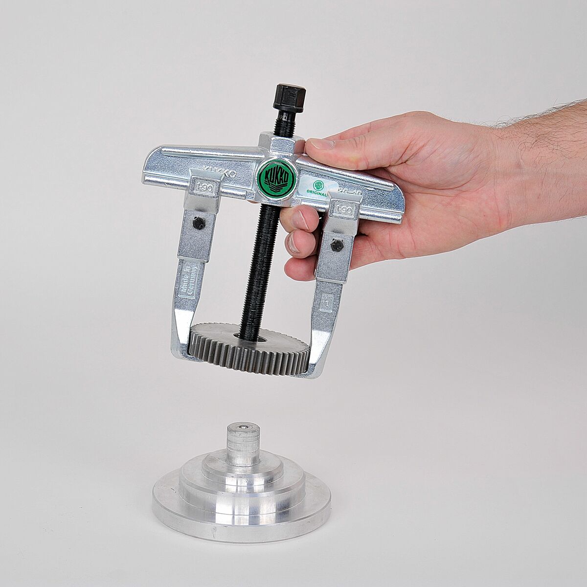 V4H3E5EBB7D8BD8239AD201CC45EC196F76R7061336P9