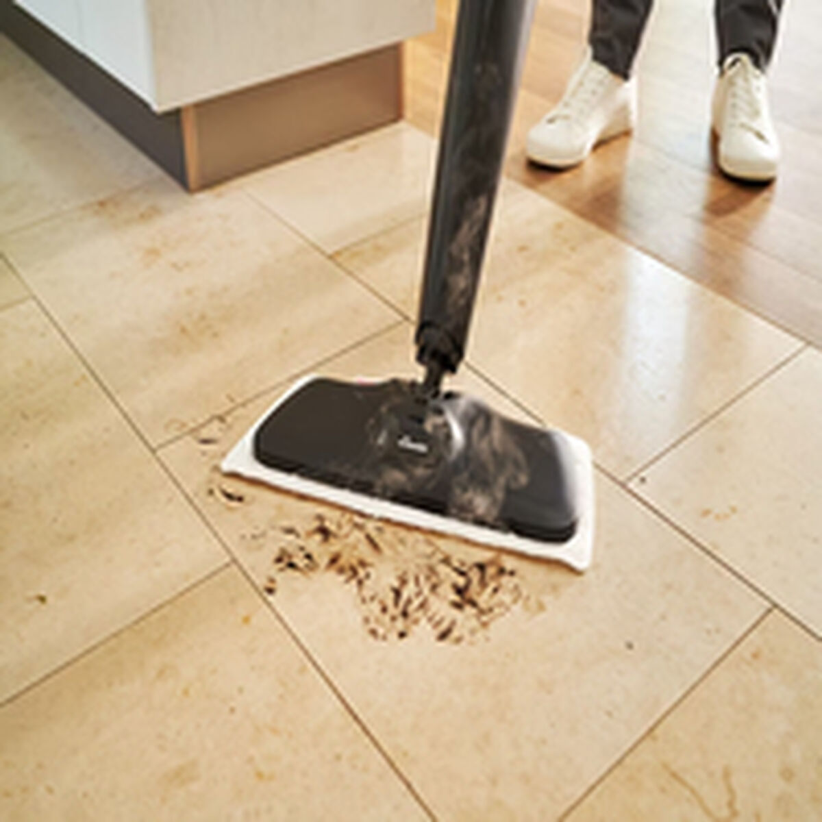 V7HC7ACB26C661CF74B178000270D810CCAR3481423P4