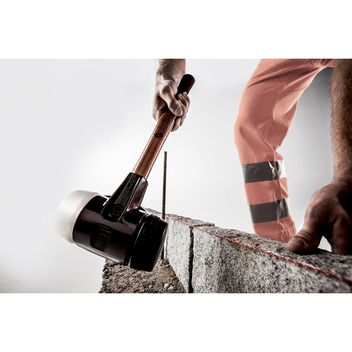 V3H09FC9C4BE25AF4E09BF9A83894C470F3R7066992P4