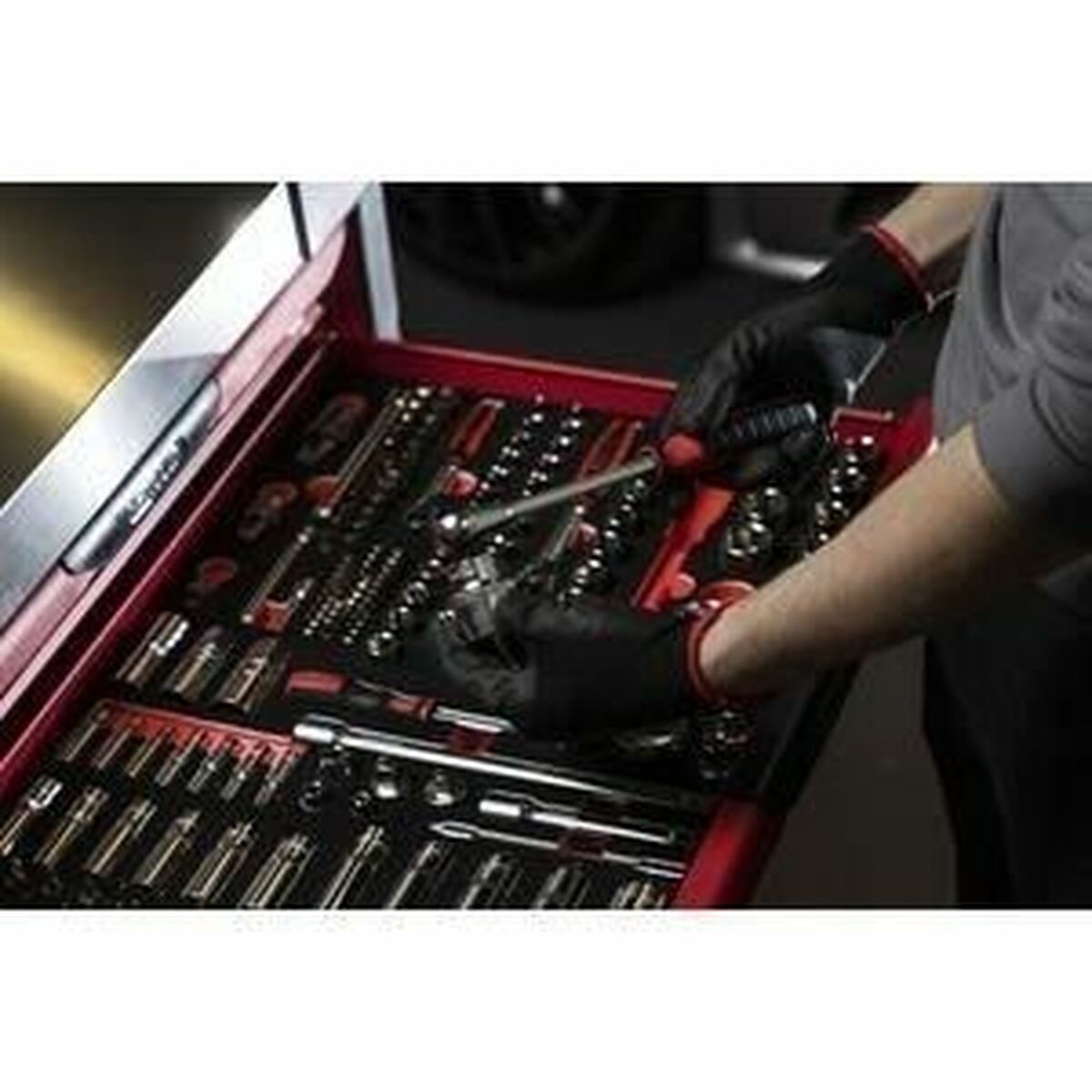 V5H243FC5B491222362490B596BAB9587A8R6120477P5