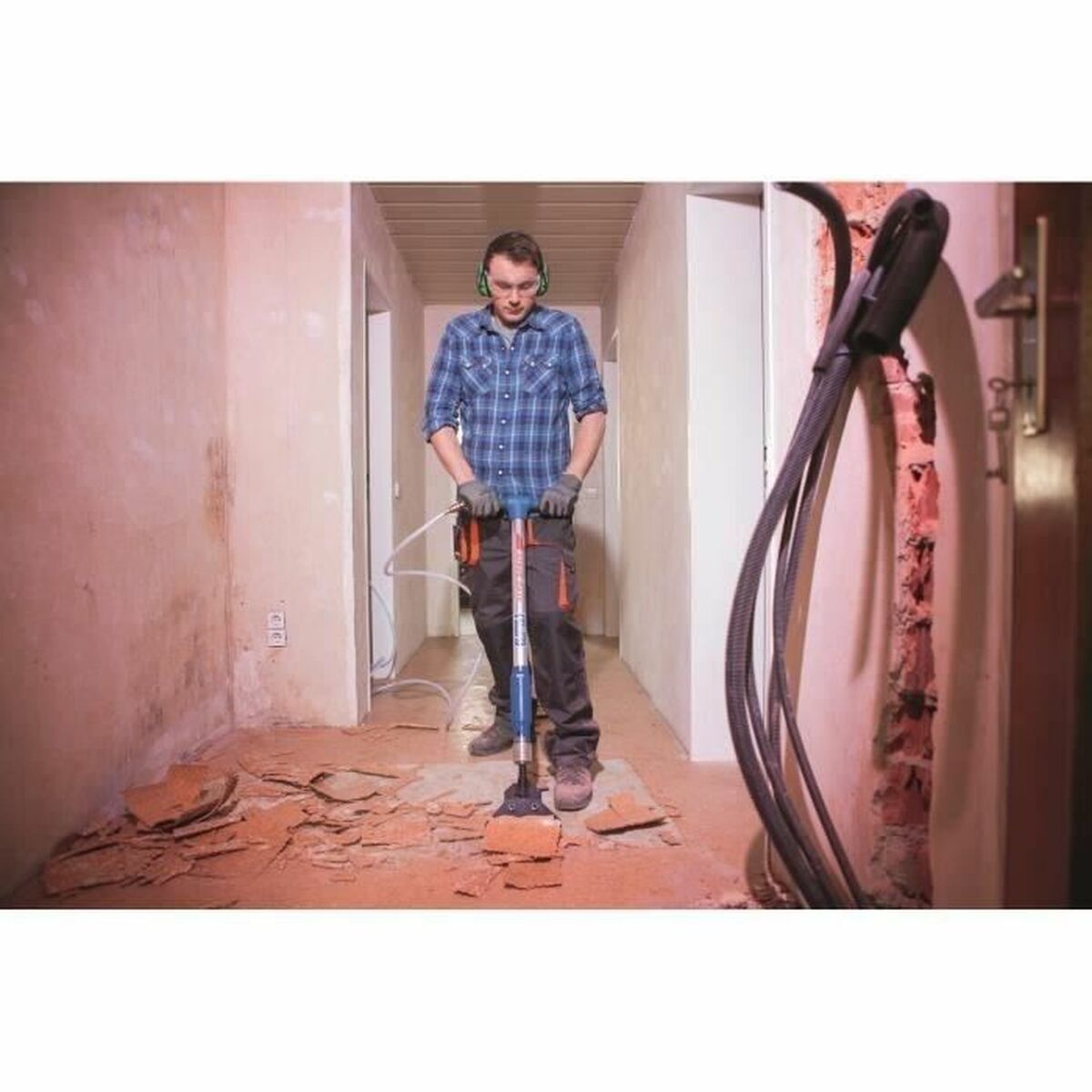 V7H59F03E4D6E4478C94B7D59C218D4F9B4R6764171P4