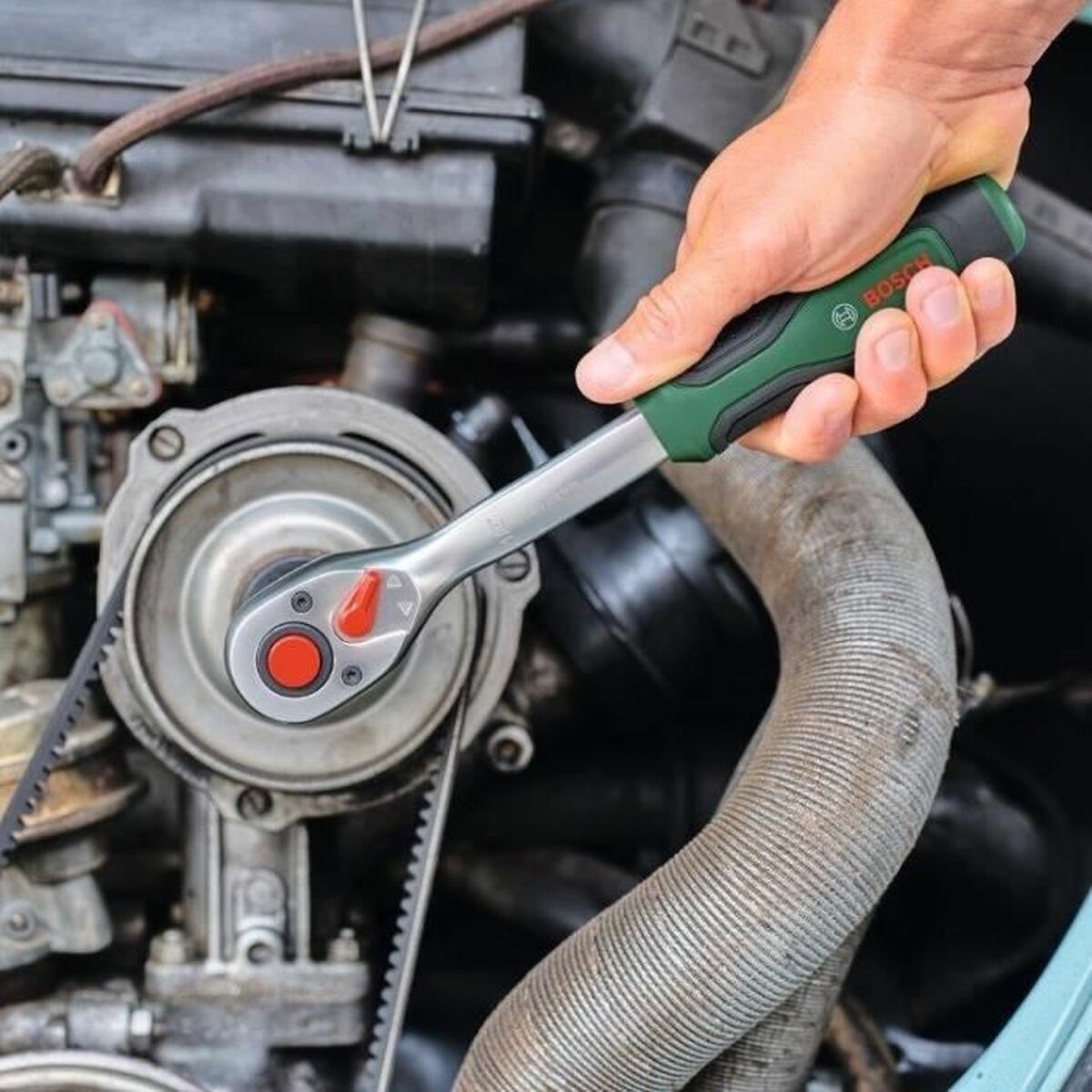 V4H656B71802DB1685E5535131EB35E6110R5838123P3