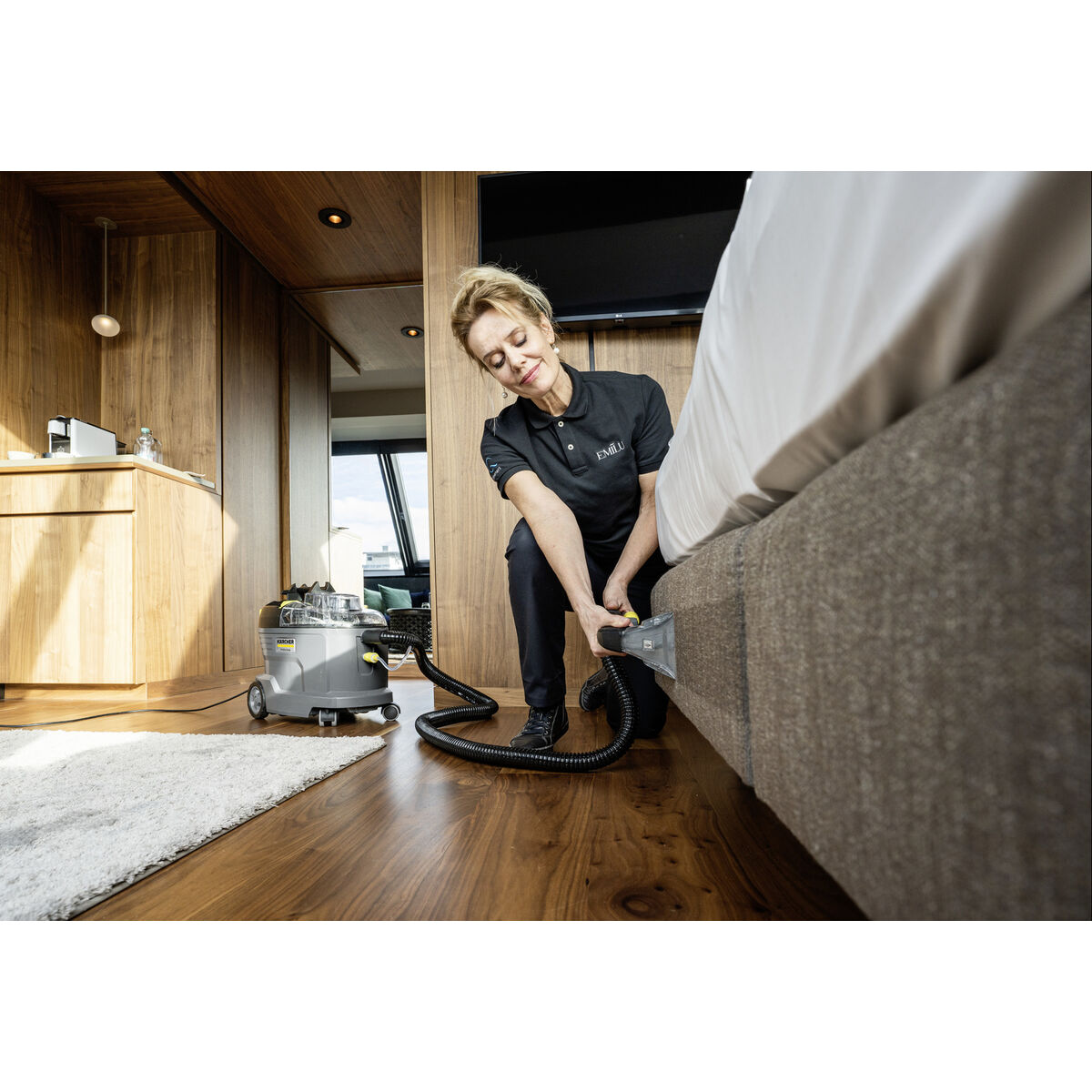 V10HA1E9B4C3C1A4A1A10CEA325B51969A43R6817123P3