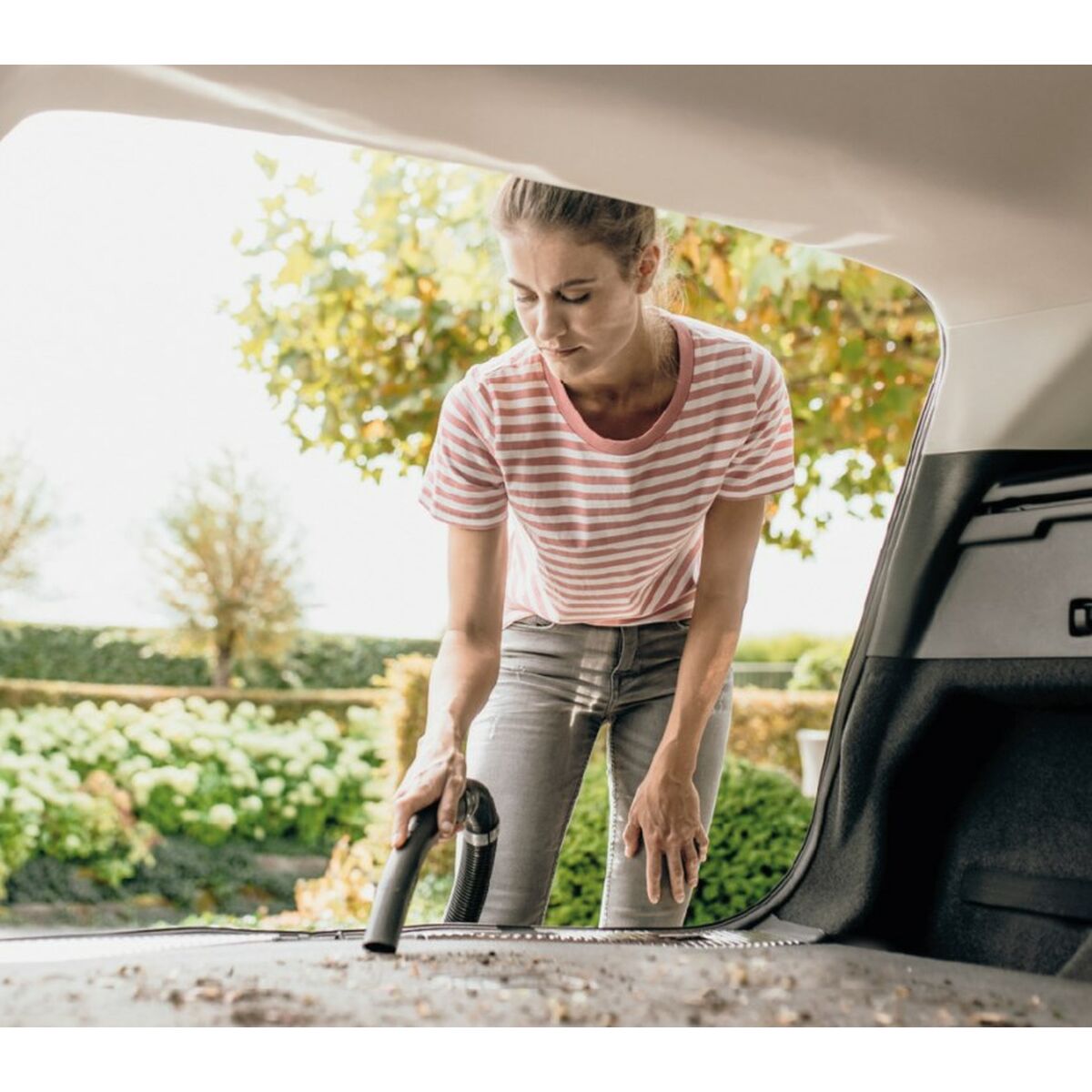 V6H201267167F66E81F5C82937B59CF794BR7023783P4