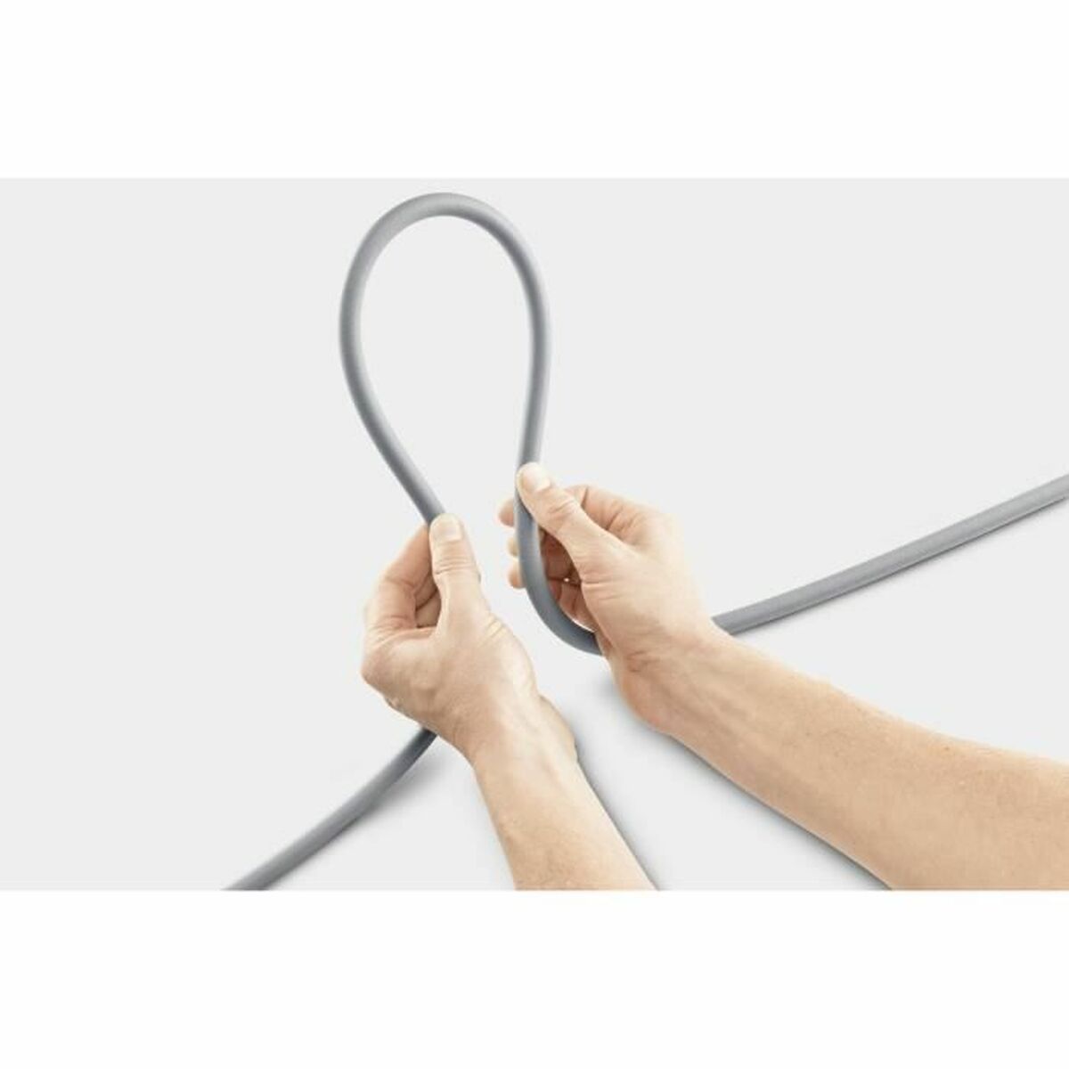 V5H1CB0104BEF703843B061376BCA4F7A98R6923076P5