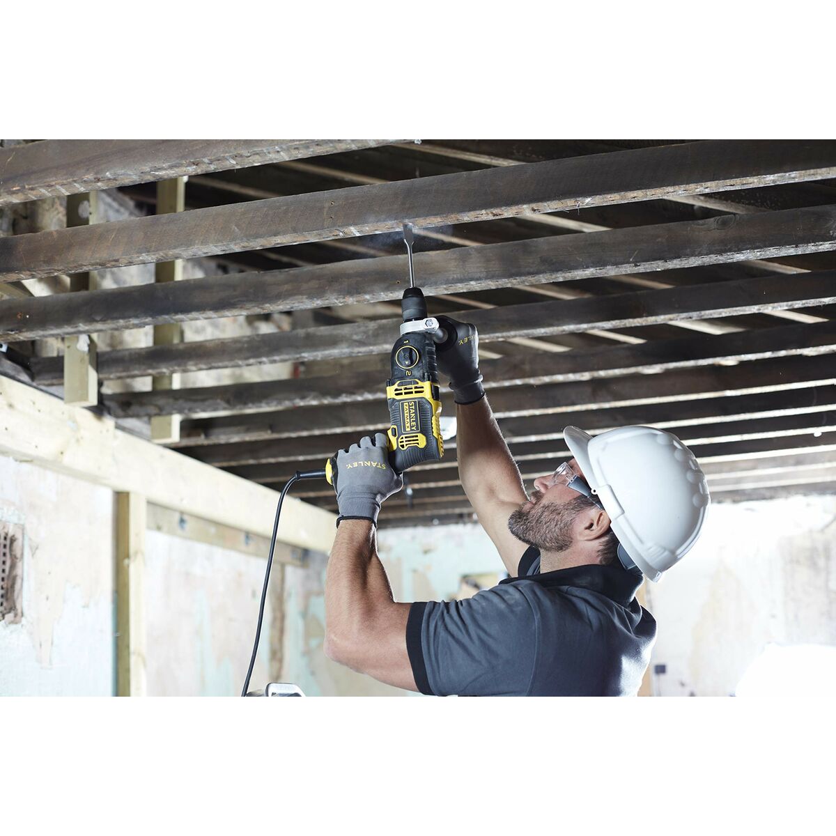 V10HFE6ADF648B25D9F8DD7BA9872CF7DB0CR7234042P6