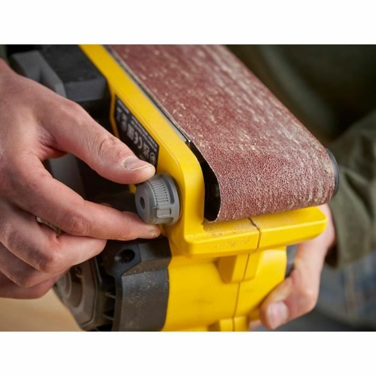 V5HBC03C52CEC4A99F710395CA3CF80A14DR4560952P5