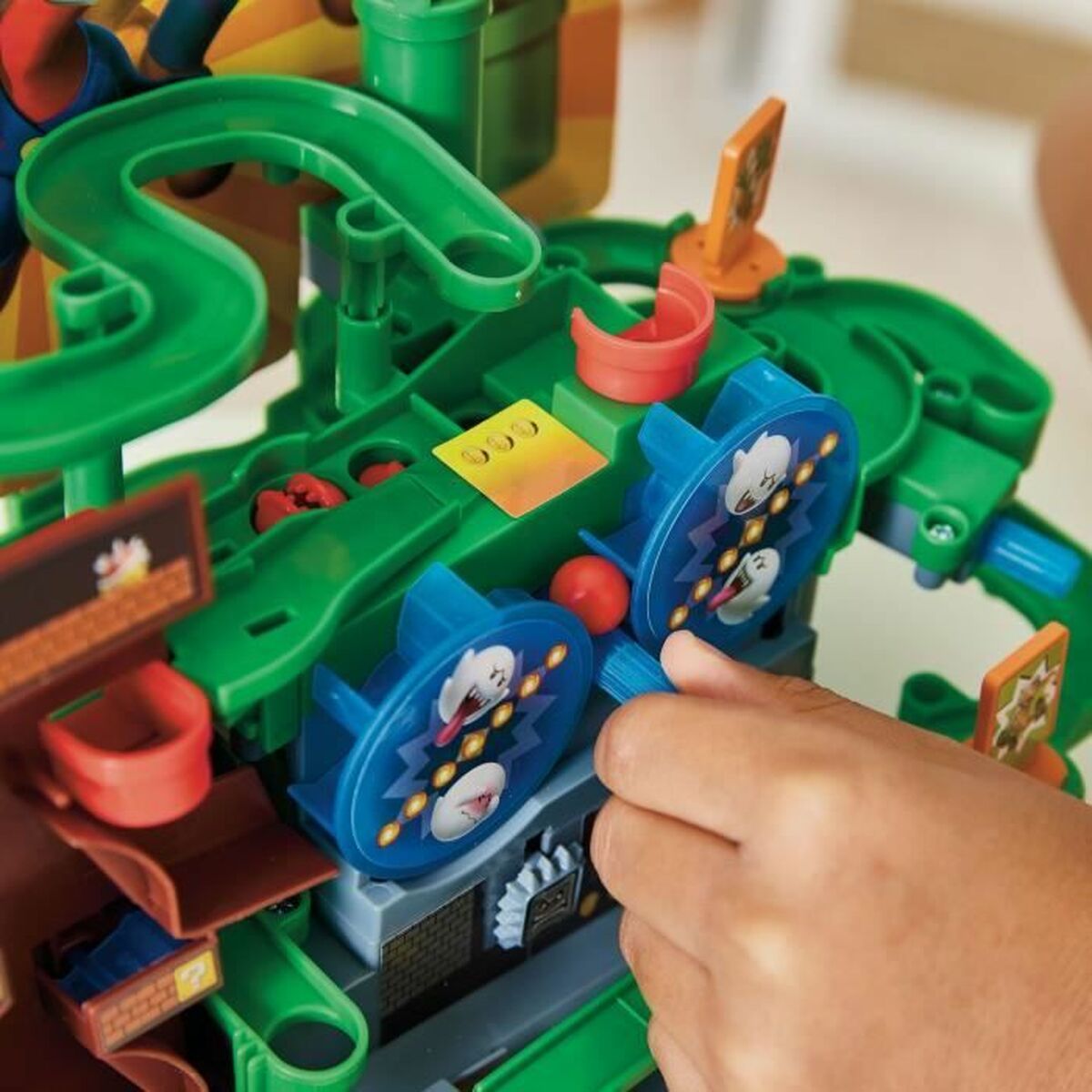 V5H81CEC173D35E49ED3FAFDA18BB7A16DCR4240490P4