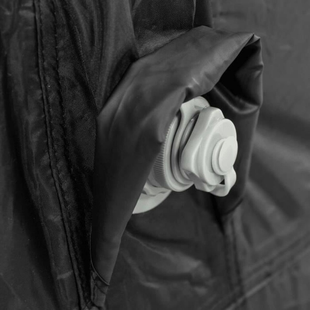 V4HF037F0952FD7A7DA7477F3E50FB66479R5935326P6