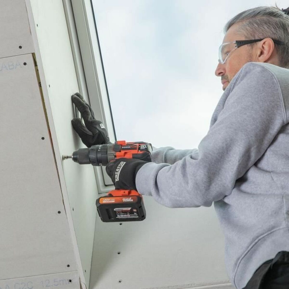 V4H78663AFC5A7128AF795DBDB64D0CC64BR7269543P2