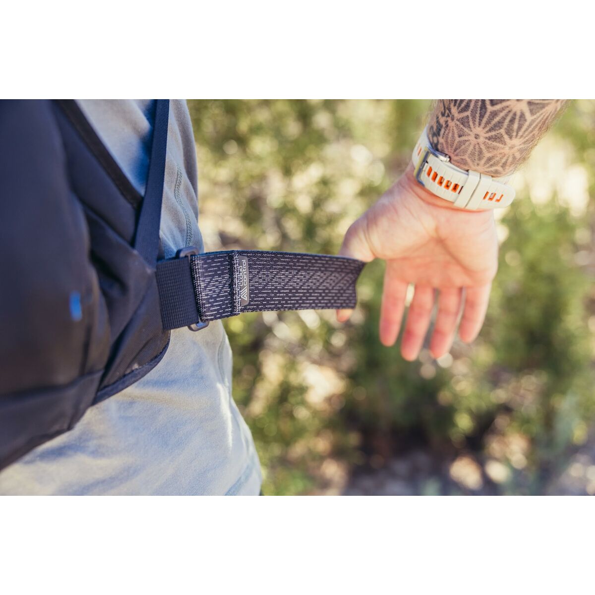 V6HE847B6F9396B8B3B44A5B561A4F642A8R6420047P9