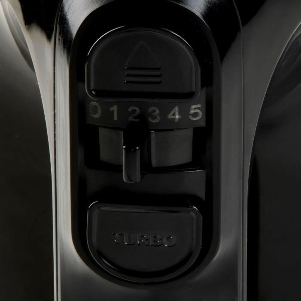 V7H8F8AD0E4EDED43382469D93DCB7CEA47R6507072P6