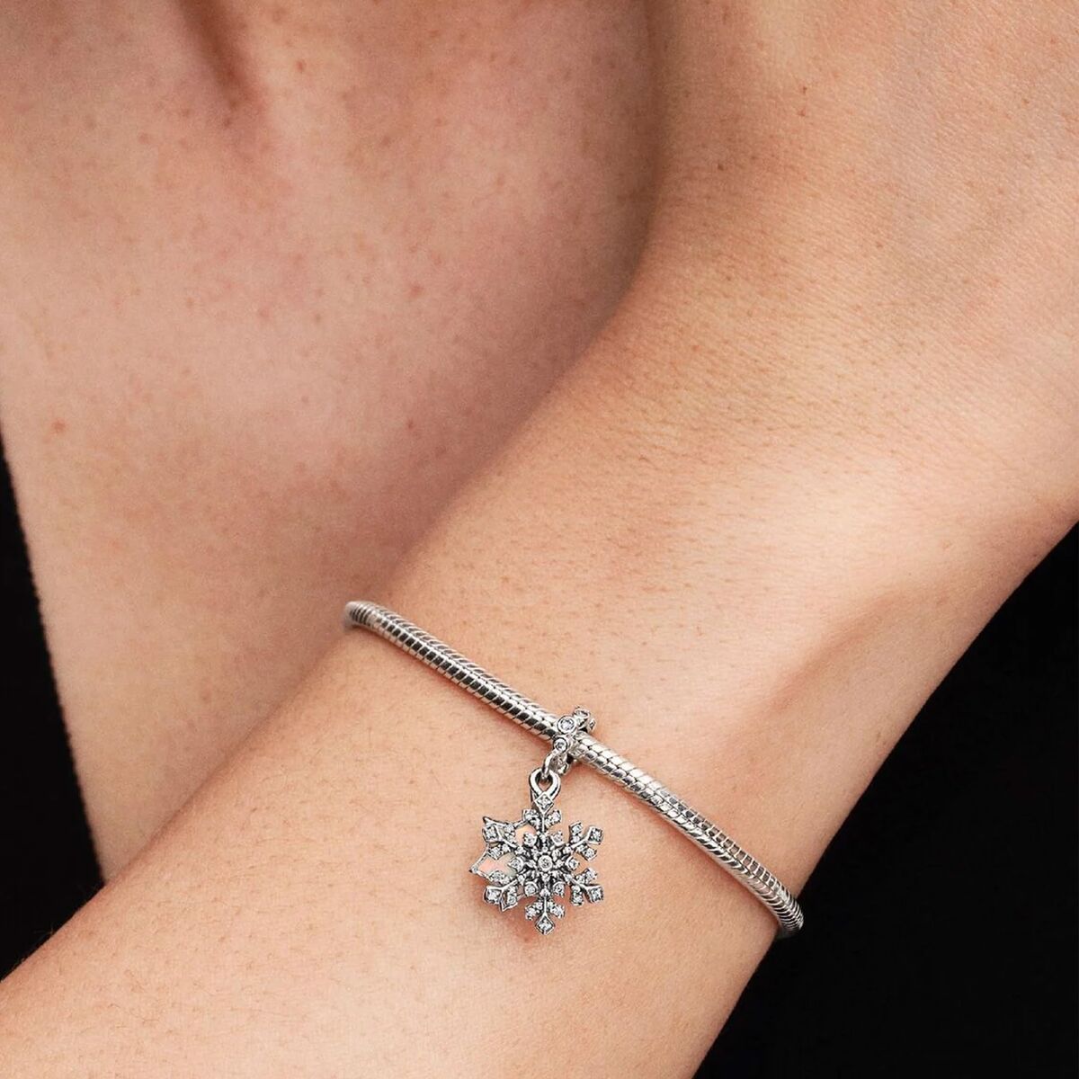 V3H98BC217BF647CE96AA3D794859F024B9R7514990P4