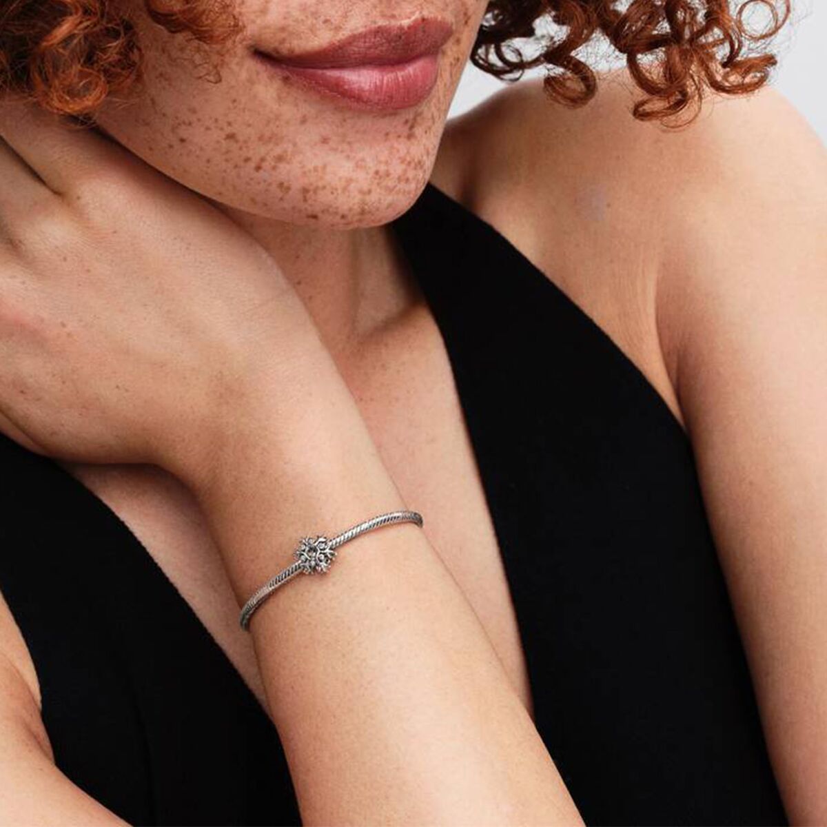 V3HFF3327322BBDCB8F443990FAB8CAA54FR7514918P5