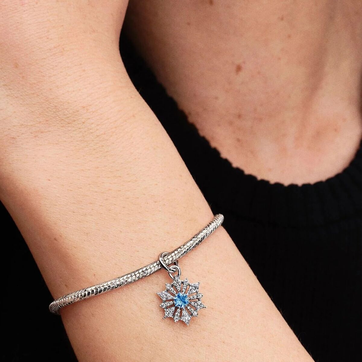 V4H6A1B2CA311A07B6AF2A10DF89A54C0C3R7515098P4