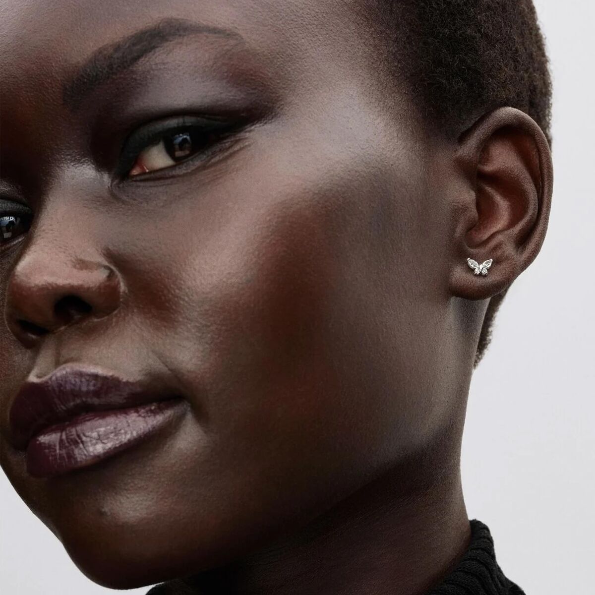 V4H735BC58F42A032331CB6B5CC2F1720AAR7515037P4