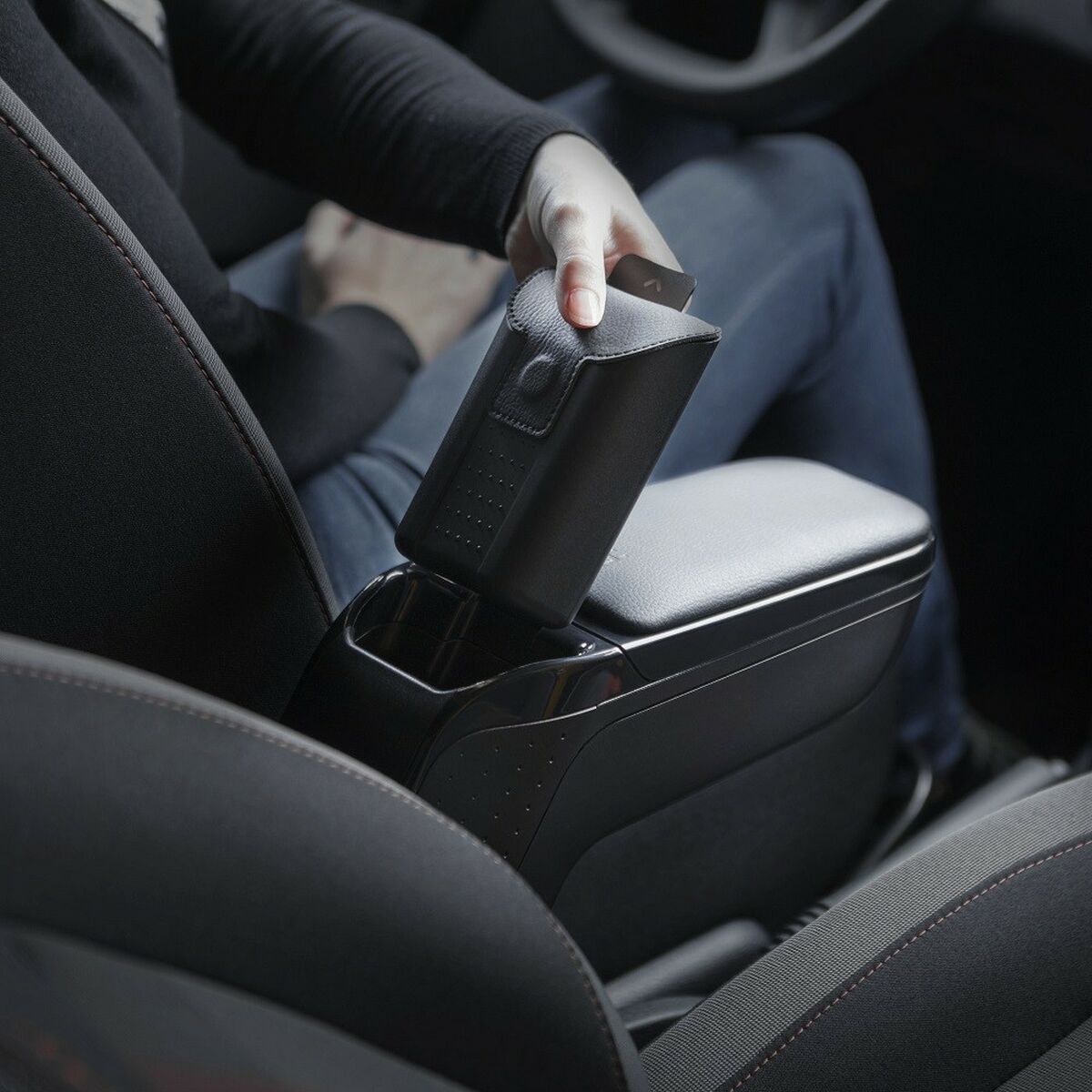 V5HA8CCA0652370438819ADF2CBA71233CBR4790992P5