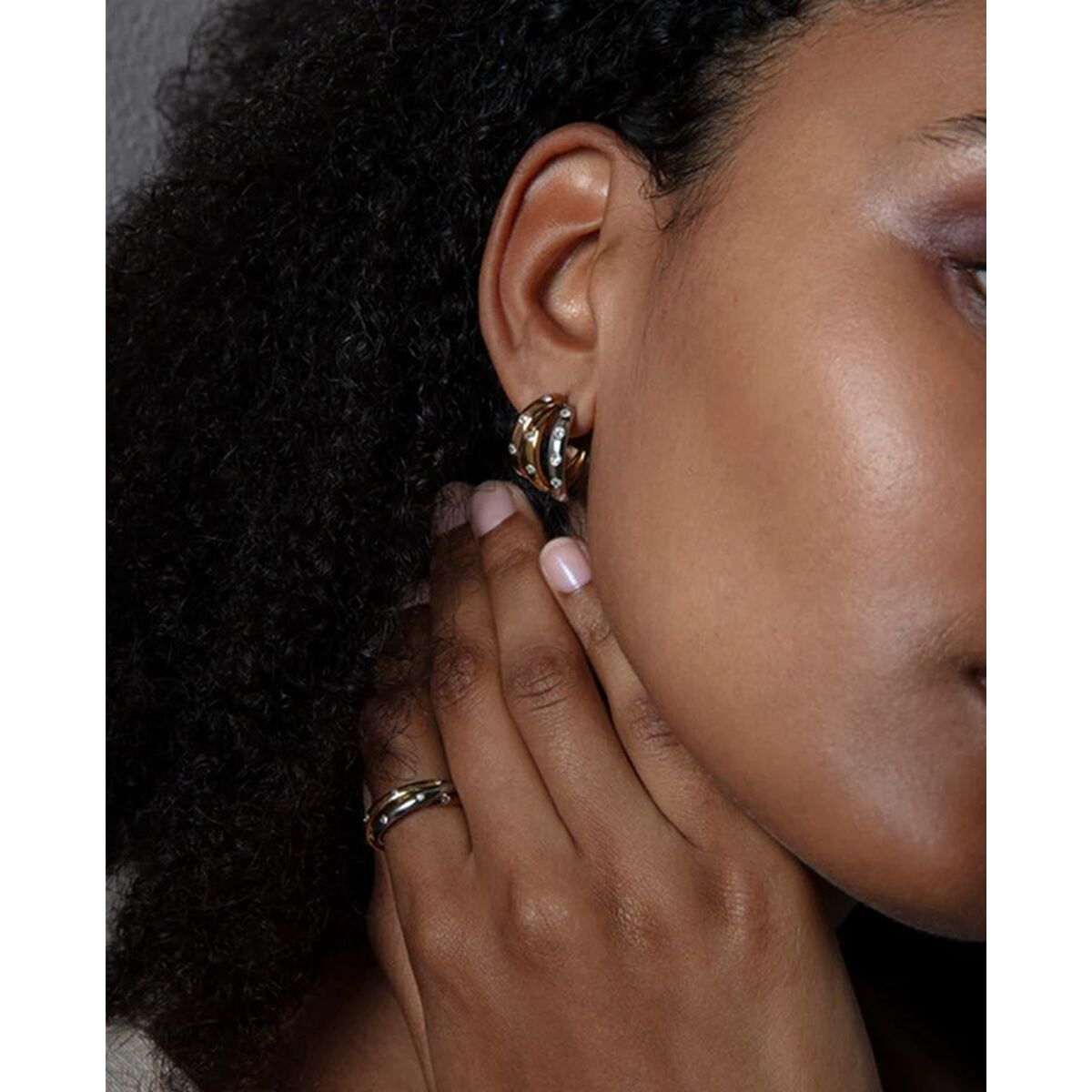 V4H3A4E6E2C831D4A9B385BC30FFFBFC4F0R6828845P3