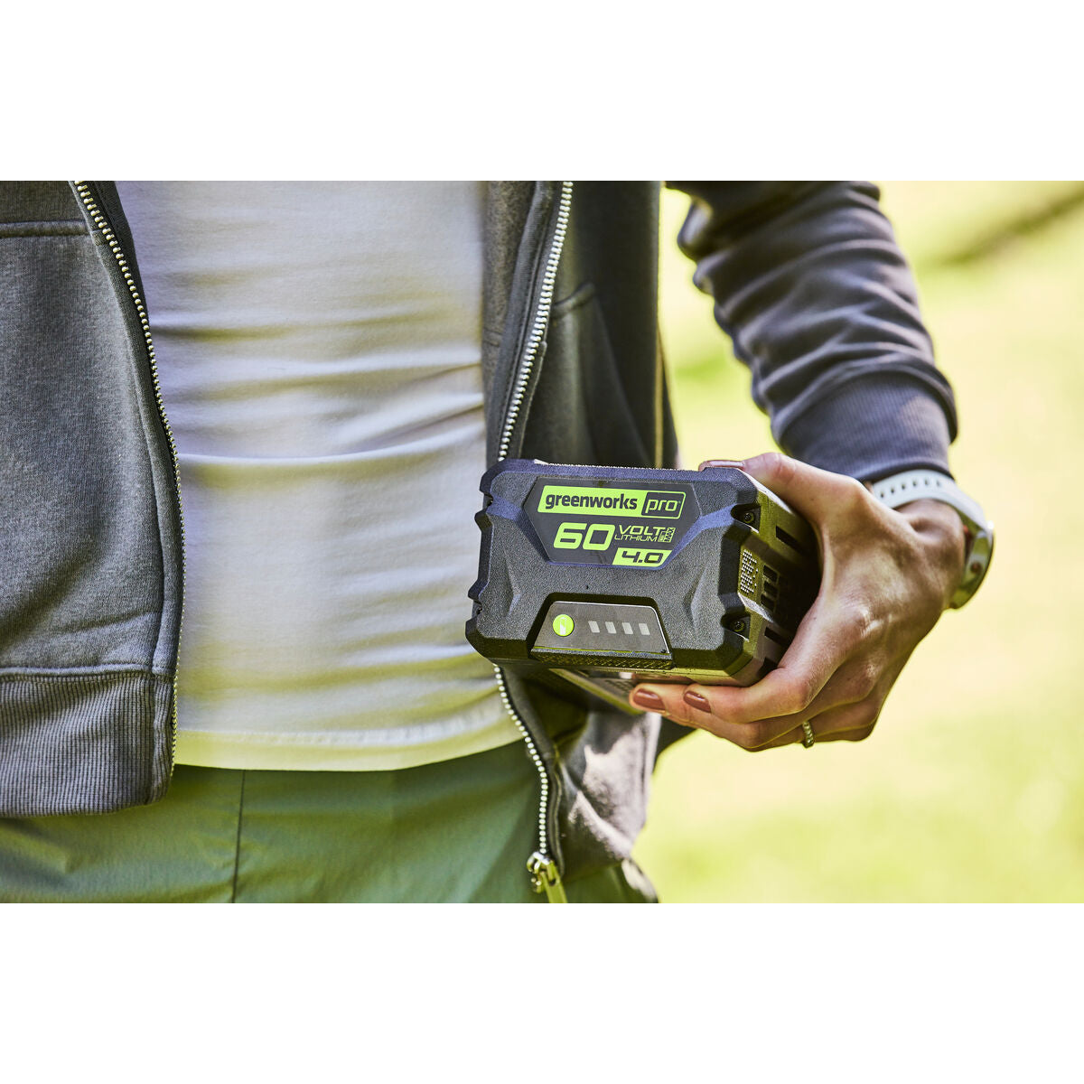 V6H550106A85740664A61870A7772D3B4B0R4371523P5