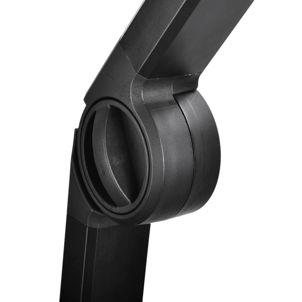 V4H13A29EB8C27625A2FCA91658D1A3D3AFR5678043P1