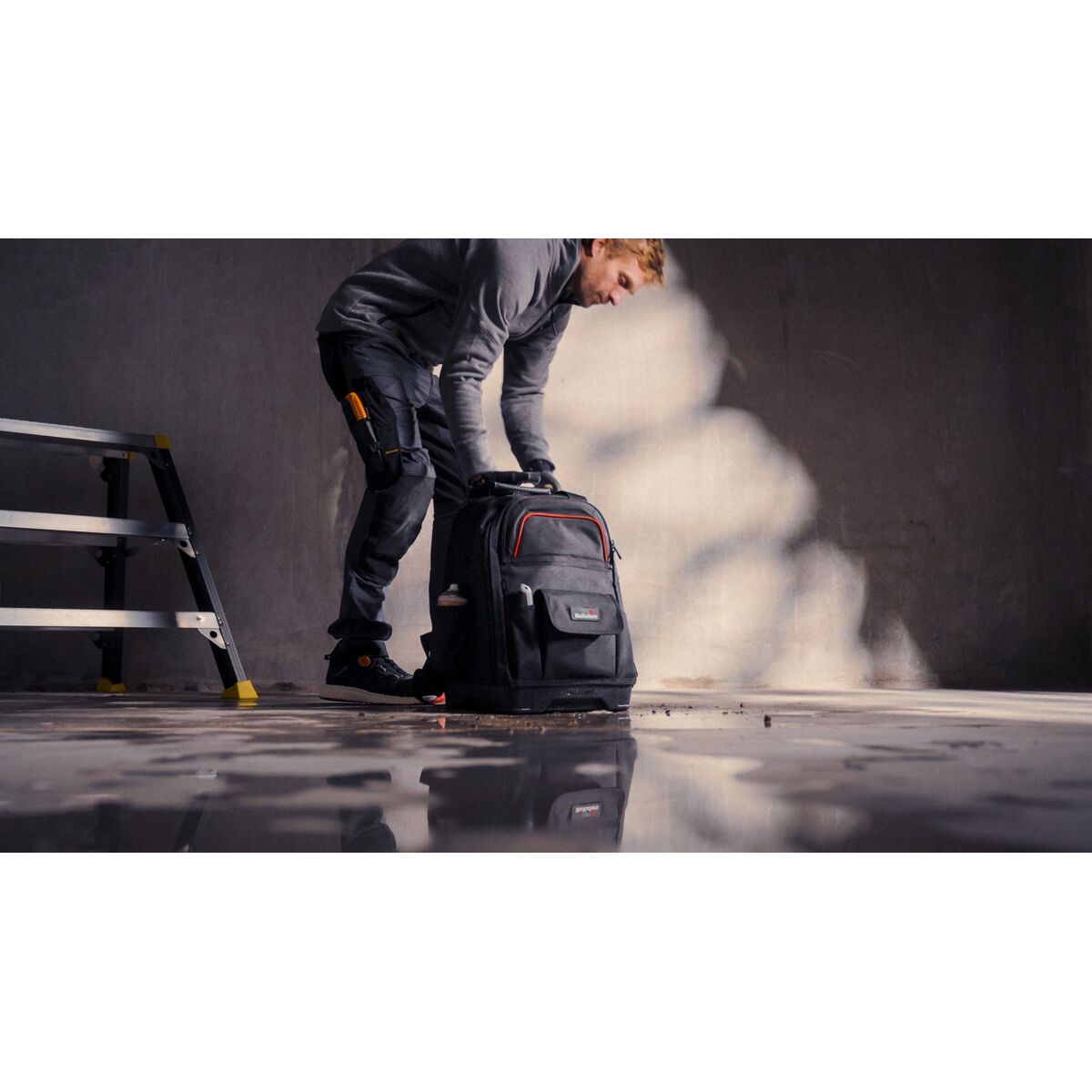 V4HDD8B7D83EE3DB405D398E5FEBFBAD107R7216300P10