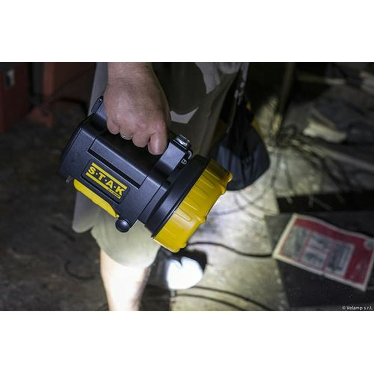 V4H070772A0E142E5BB1BCD074A55DDAD6AR7191526P6